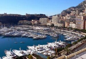 Monte Carlo Hafen. Im Urlaub an der italienischen Riviera in Ligurien